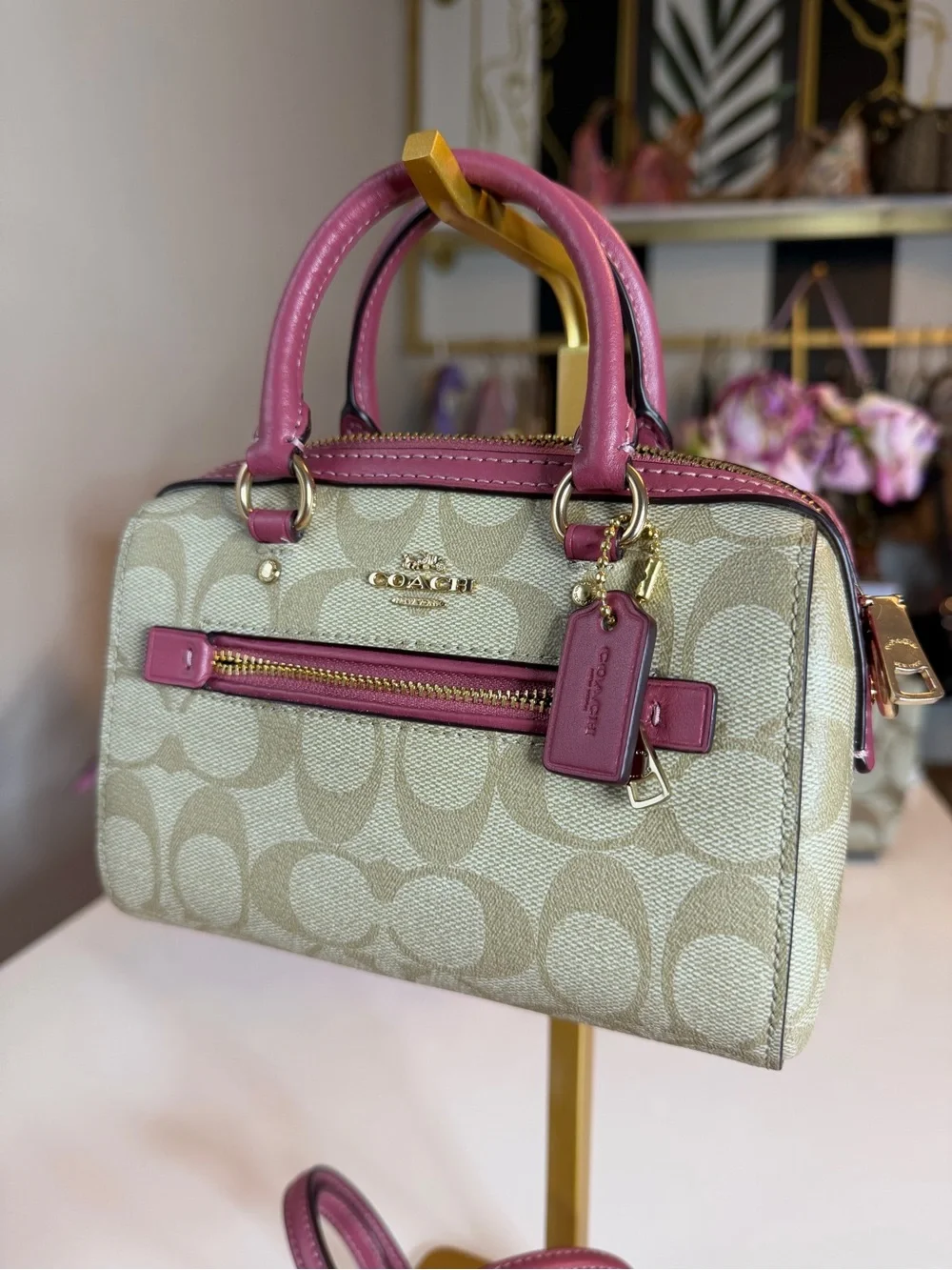 Coach 💕 mini